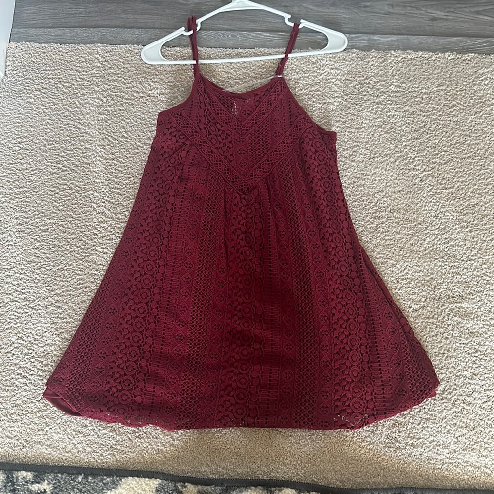 Francesca’s size M Lacey dress